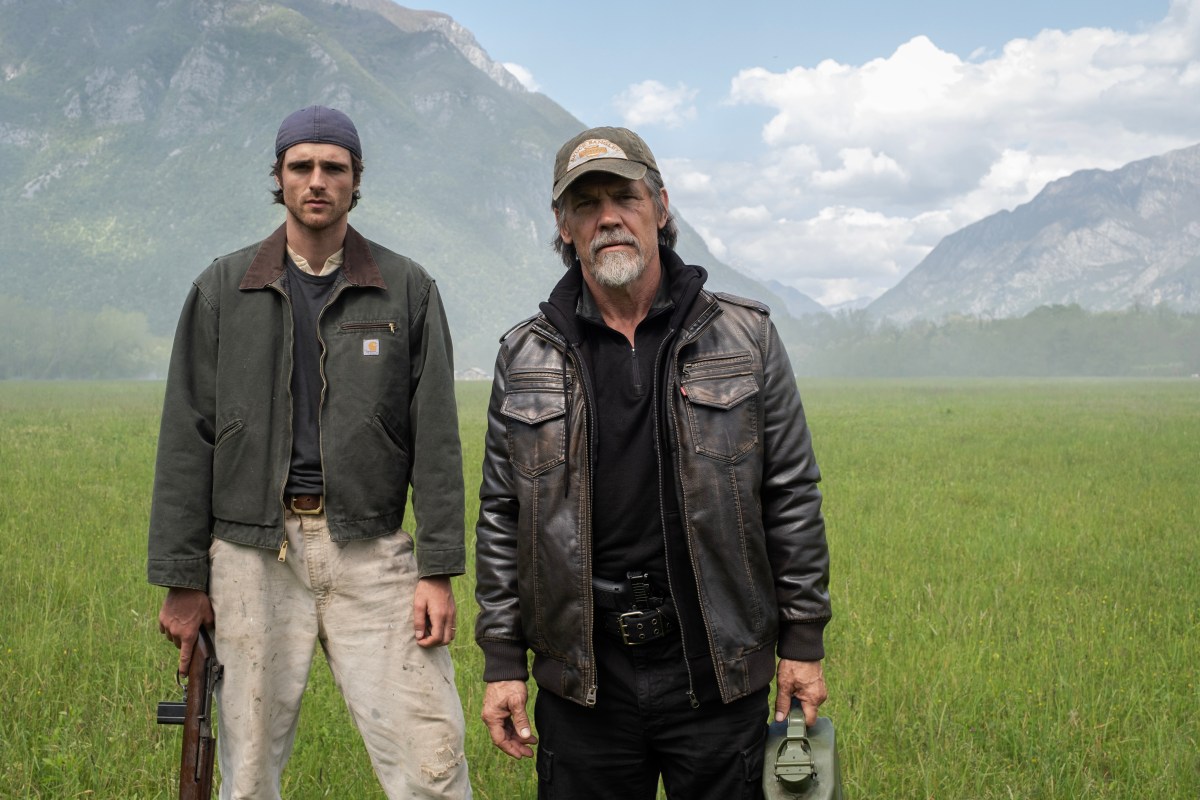 A Stellar Cast Can’t Save The Dog Stars From an Undercooked&nbsp;Script